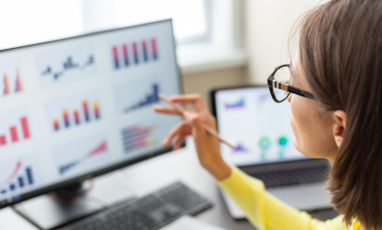 Money In, Money Out: Best Software for Boosting Your Business’s Cash Flow